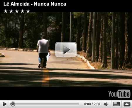 Nunca Nunca, de Lê Almeida