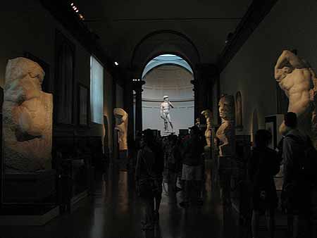 A Sala Michelangelo na Academia em Firenze